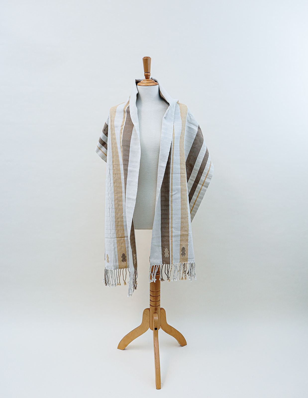 Rebozo Tradicional Tono Otoño Con Figuras Tzotziles