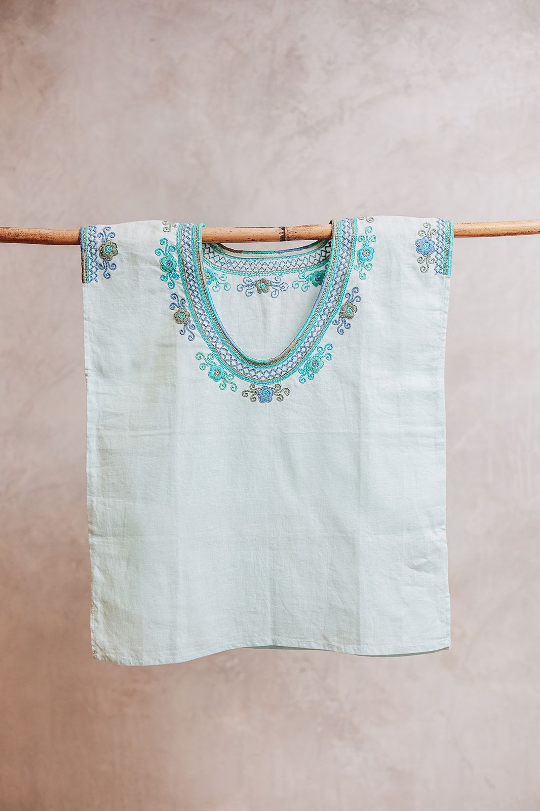 Blusa Santa Martha En "V" Baby Blue