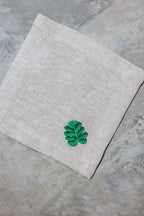 Set Para Cuatro De Conjunto De Servilleta Y Portavasos De Lino Con Bordado Ficus.